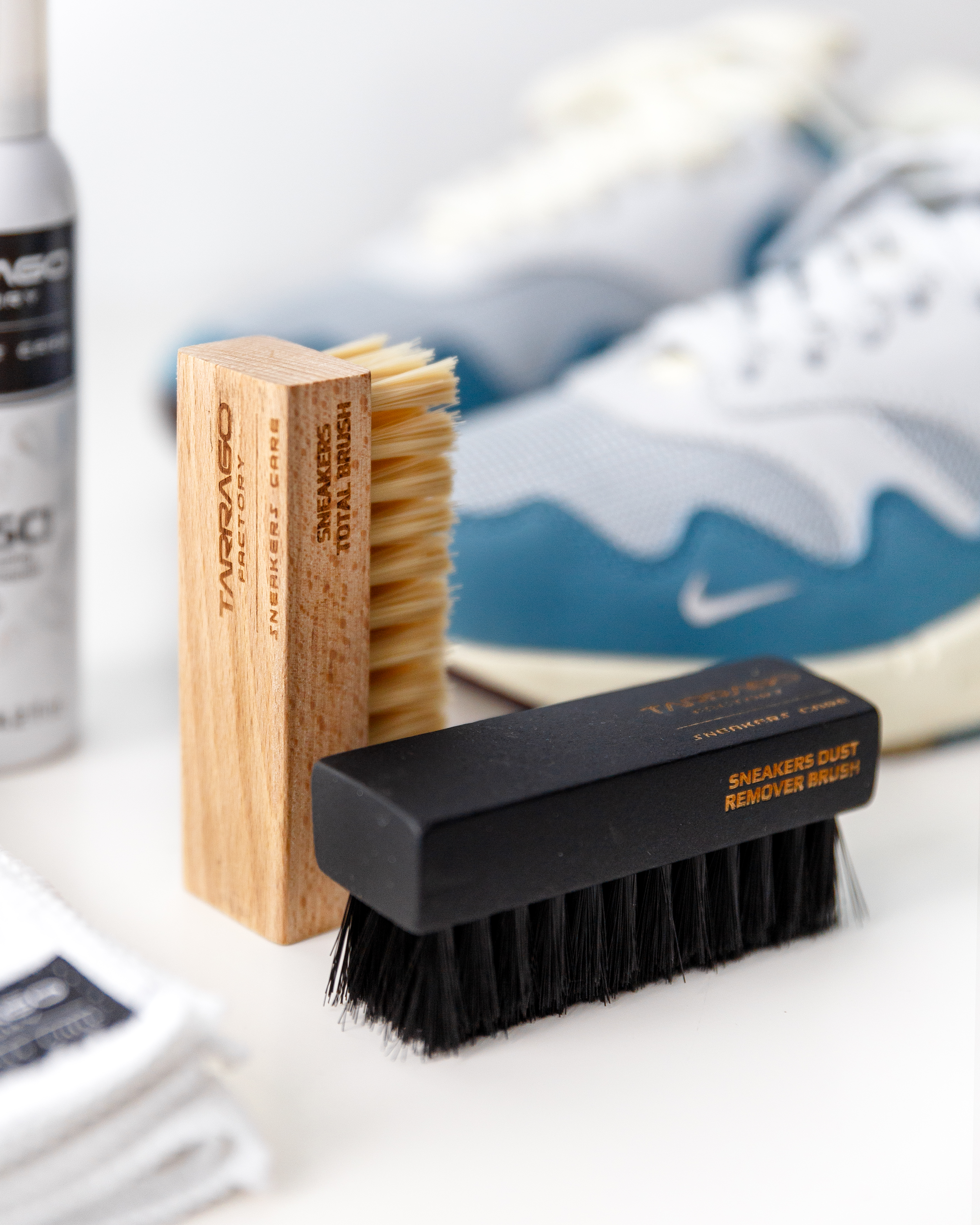 TARRAGO TOTAL BRUSHSNEAKERS SNEAKERS DUSTREMOVER BRUSH