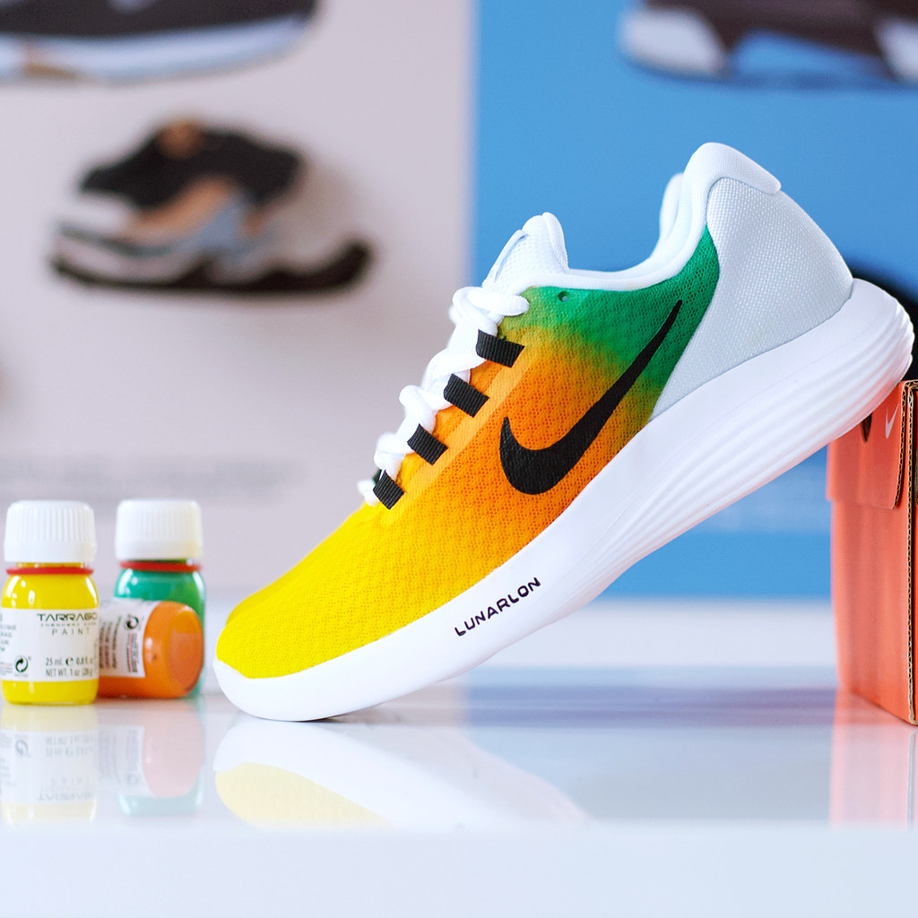 PAINT25  NET LUNARLON